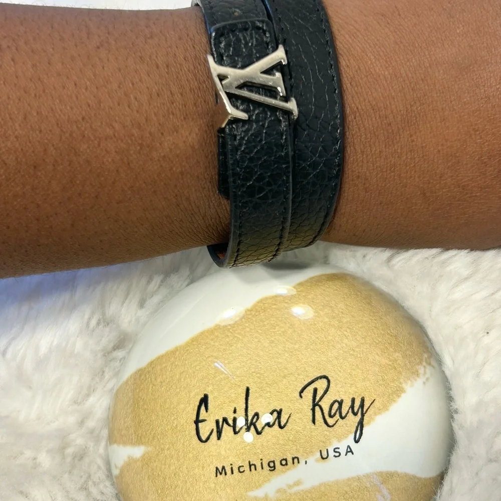 Louis Vuitton Black‎ Leather Slim Bracelet